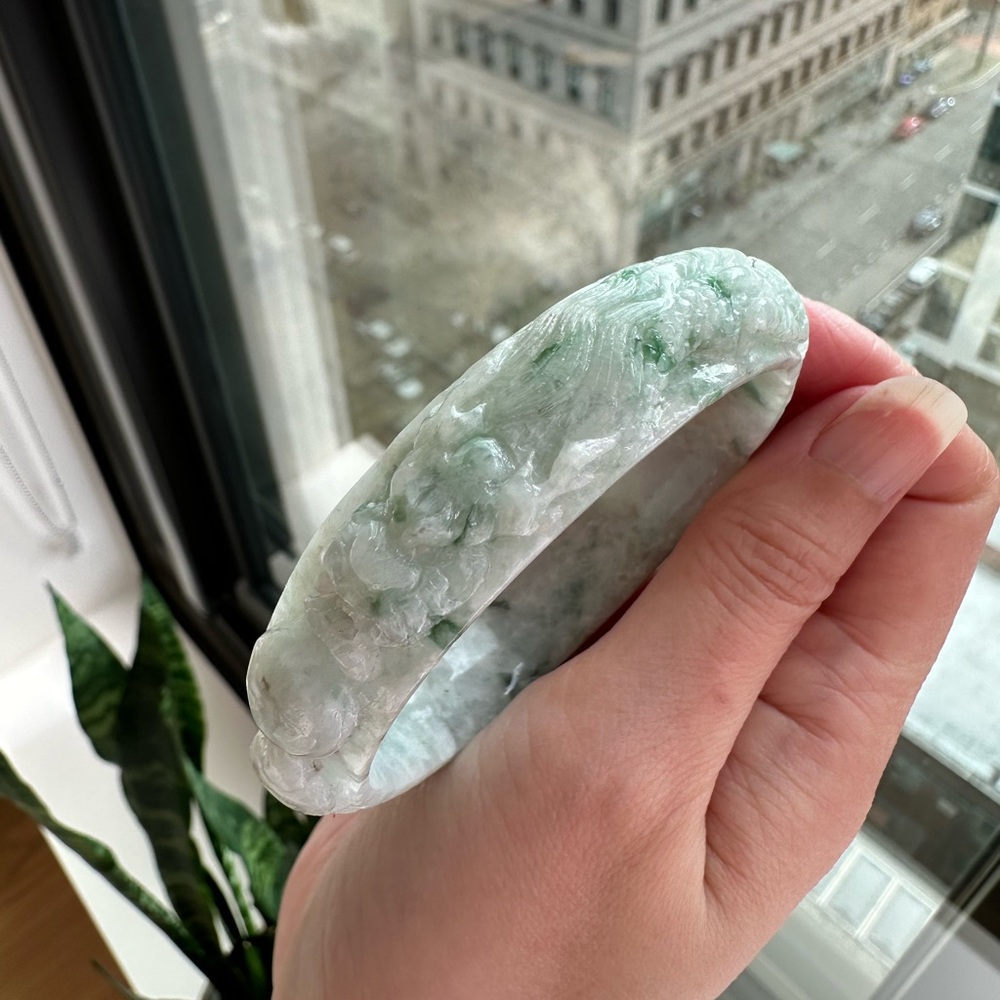 Jadeite Jade Engraved Dragon Bangle Diameter 59 mm